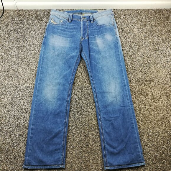 Diesel Jeans Larkee 30x30 Regular Straight Button Fly  (Fits 31x30) - Picture 1 of 11